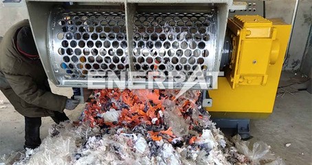 如何选择塑料撕碎机刀片 关键要素与实用建议